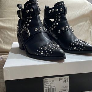 Kurt Geiger London boots